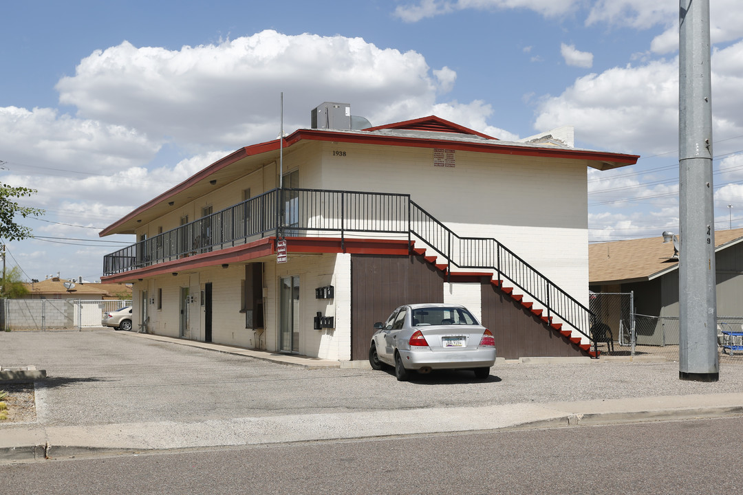 1938 E Adams St in Phoenix, AZ - Building Photo