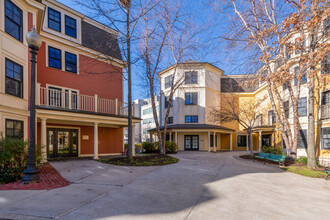 Pleasant Street Condominiums in Cambridge, MA - Building Photo - Building Photo