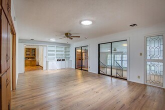 2506 Washington St in Commerce, TX - Building Photo - Building Photo