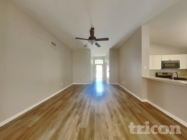 29250 Yarrow Dr in Zephyrhills, FL - Building Photo - Building Photo