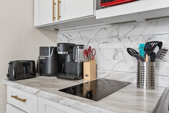 4501 N 36th St, Unit SI ID1244311P in Tampa, FL - Building Photo - Building Photo