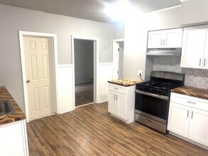 103 John F. Kennedy Blvd in Bayonne, NJ - Building Photo - Building Photo