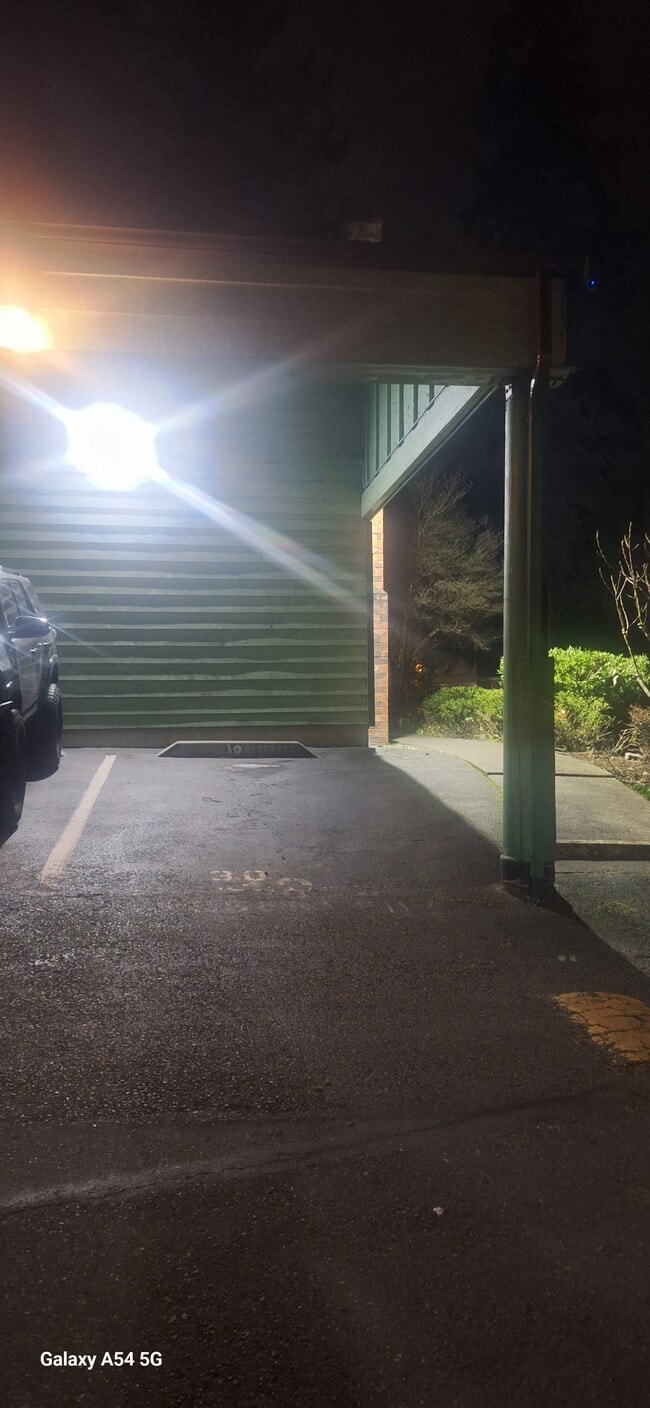 310 S 174th Pl, Unit 311 S. 174th Pl., Seattle in Burien, WA - Foto de edificio - Building Photo