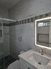 5680 Oak Pl in Westminster, CA - Building Photo - Building Photo