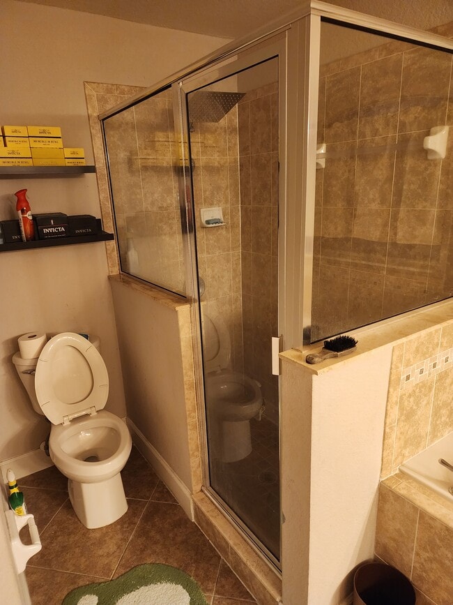 property at 5118 Garberia Ave