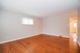 3622 Washburn St in Columbus, OH - Building Photo - Building Photo