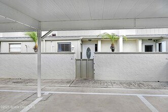 184 Palmetto Ave, Unit 111 in Indialantic, FL - Building Photo - Building Photo