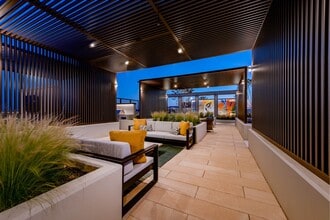 Gallery 64 in Washington, DC - Foto de edificio - Building Photo