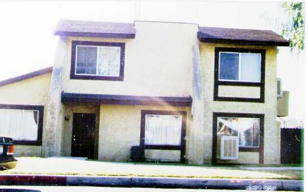 353 W Shamrock St in Rialto, CA - Building Photo - Building Photo