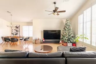 3454 Evening Sun Dr in Las Vegas, NV - Building Photo - Building Photo