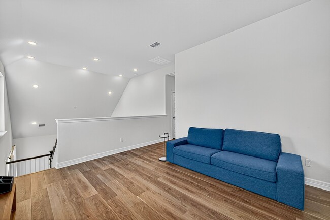 property at 24607 Carleton Lake Ln