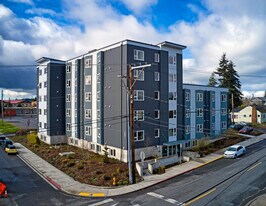 Mountain View Hall in Everett, WA - Building Photo