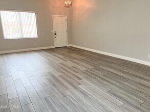 13509 W Cottonwood St in Surprise, AZ - Building Photo - Building Photo
