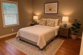 215 Kirkton Knls, Unit basement apt in Alpharetta, GA - Building Photo - Building Photo