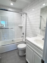 6204 Hillmeyer Rd, Unit 2 in Arverne, NY - Building Photo - Building Photo