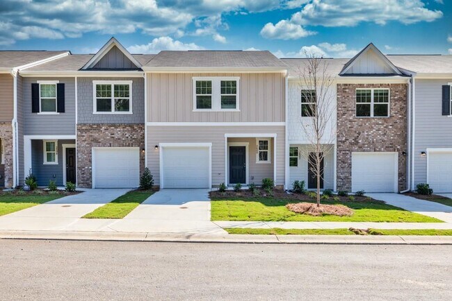 property at 2600 Coventry St SW