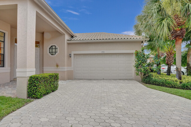 4553 Barclay Fair Way in Wellington, FL - Building Photo - Building Photo