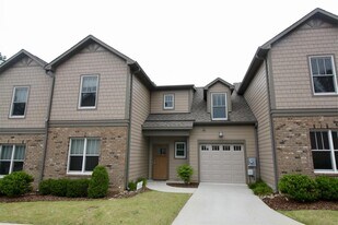 147 Pinebranch Ct in Southern Pines, NC - Building Photo