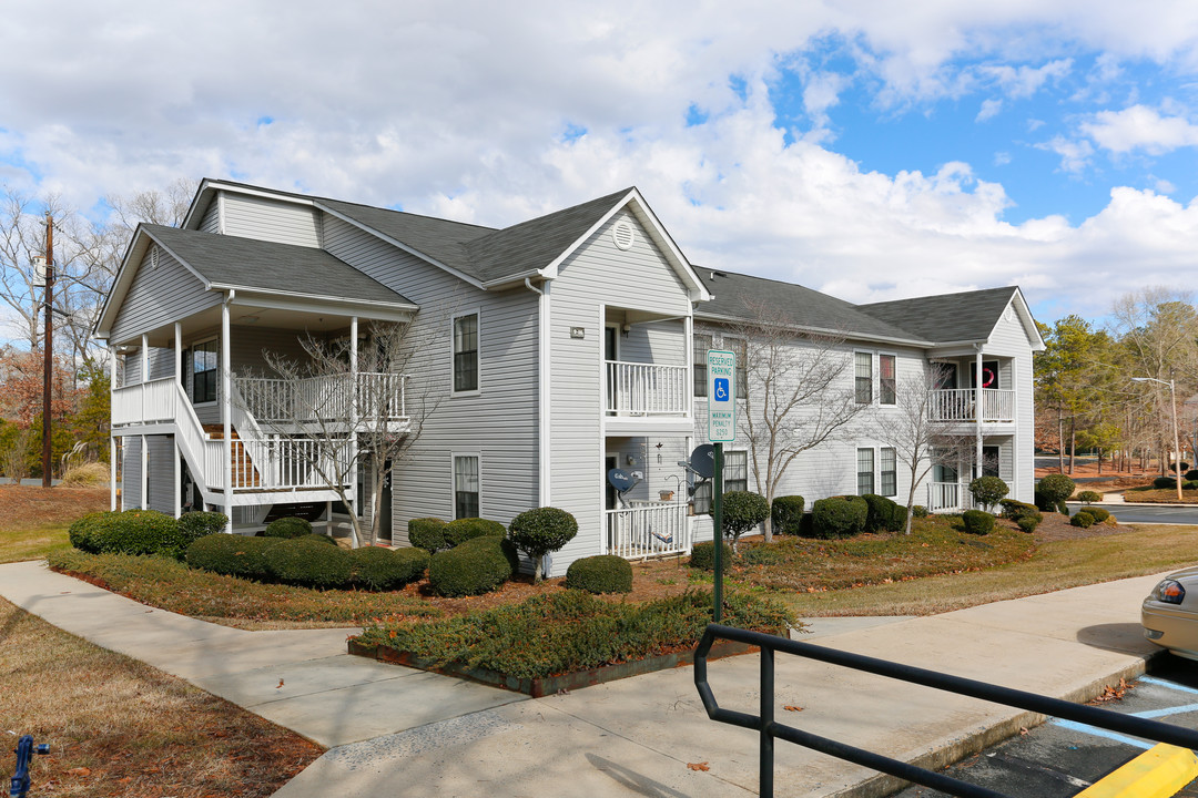 Woodhaven Apartments in Albemarle, NC - Building Photo