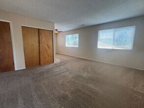 405 Bonfoy Ave in Colorado Springs, CO - Building Photo - Building Photo