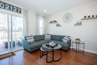 322 Athens St in Boston, MA - Building Photo - Building Photo
