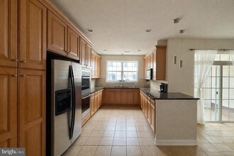 4495 Beacon Grove Cir in Fairfax, VA - Building Photo - Building Photo