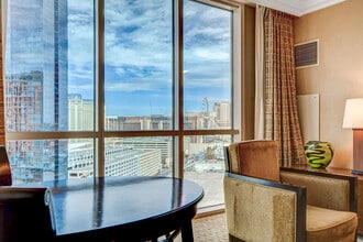 145 E Harmon Ave in Las Vegas, NV - Building Photo - Building Photo