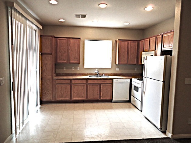 6473 Butterfly Sky St in North Las Vegas, NV - Building Photo - Building Photo