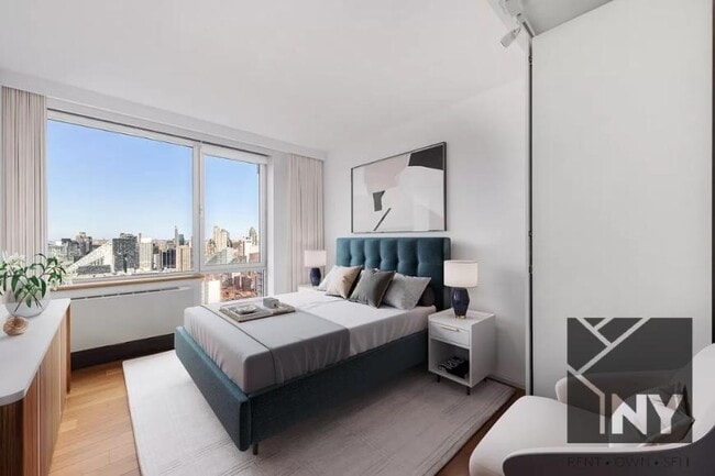 635 W 42nd St in New York, NY - Building Photo - Building Photo