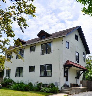 878 Ash St in Winnetka, IL - Building Photo