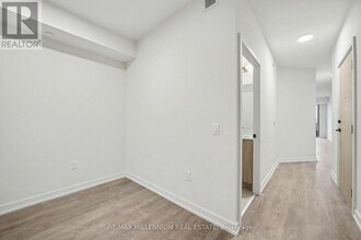 181 Sterling Rd in Toronto, ON - Building Photo - Building Photo