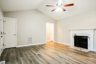 121 Westonridge Run in Garner, NC - Building Photo - Building Photo