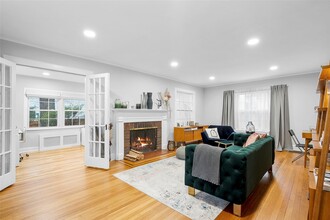 96 Sterling Ave in White Plains, NY - Building Photo - Building Photo