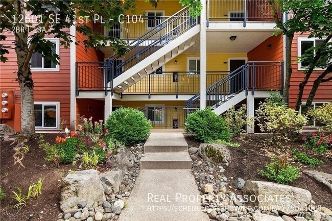 property at 12601 SE 41st Pl