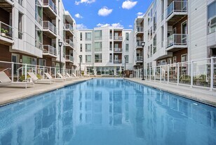 Emerald Row Apartments in Oak Creek, WI - Building Photo
