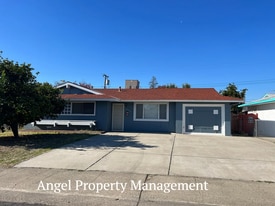 6932 Richman Way in Sacramento, CA - Building Photo