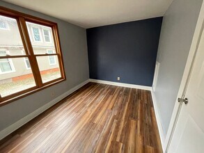 349 E Church St, Unit 349 in Adrian, MI - Building Photo - Building Photo