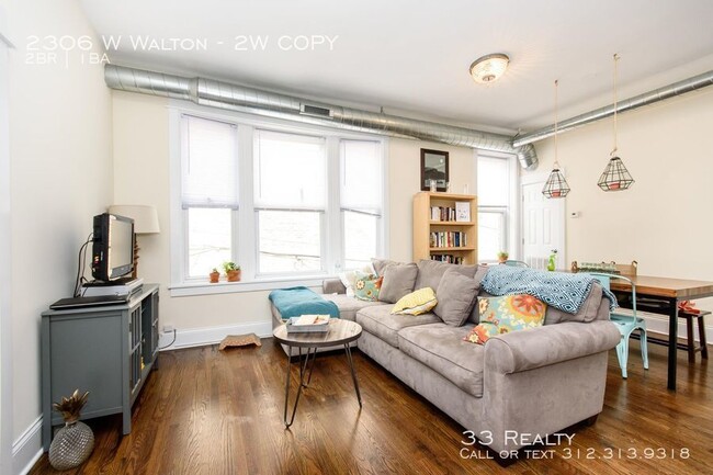 2306 W Walton St-Unit -2W COPY in Chicago, IL - Building Photo - Building Photo