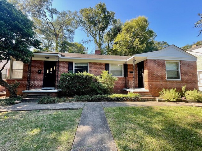 property at 409 Waccamaw Ave