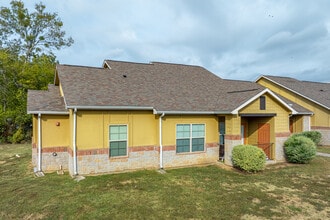 Stoneleaf at Fairfield in Fairfield, TX - Building Photo - Building Photo