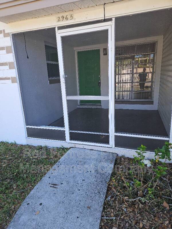 2965 Jackson St in Ft. Myers, FL - Building Photo - Building Photo