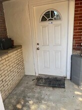 12 Sachem St, Unit B in Lynn, MA - Building Photo - Building Photo