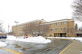 Chester Berry Manor Apartments in Eastpointe, MI - Building Photo - Building Photo