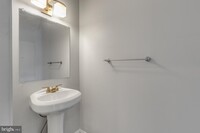 1616 Fairmount Ave photo'