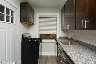 1131 Maple Ave in Evanston, IL - Building Photo - Building Photo
