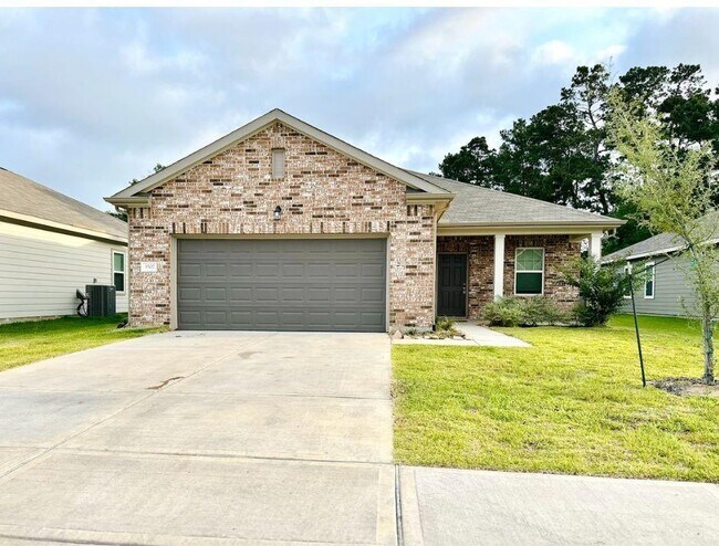 3507 Queensberry in Huffman, TX - Building Photo - Building Photo