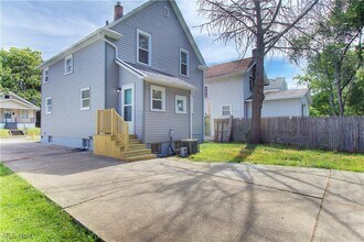 1213 McKinley Ave in Akron, OH - Building Photo - Building Photo