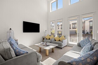 19730 Curved Steel Dr in Cypress, TX - Building Photo - Building Photo