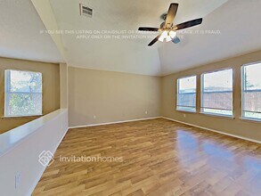 217 Windmill Dr, Unit 3300 N PASEO DE LOS RIOS APT 25105 in Justin, TX - Building Photo - Building Photo