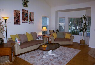 3245 Chestnut Glen Ln in Colorado Springs, CO - Building Photo - Building Photo